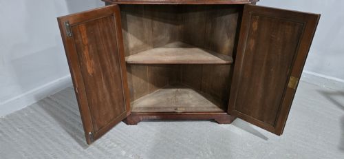 GOOD INLAID MAHOGANY CABINET - ADDITIONAL PHOTO 4