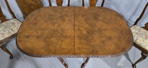 BURR WALNUT TABLE AND FOUR CHAIRS DINING SUITE - ADDITIONAL PHOTO 3