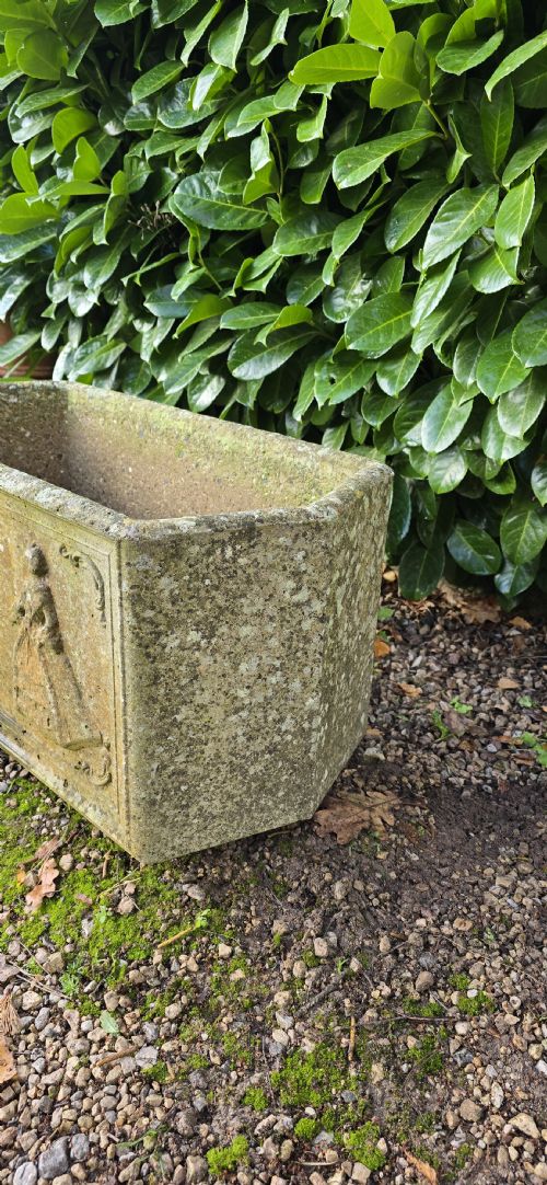 LARGE GARDEN PLANTER - ADDITIONAL PHOTO 3