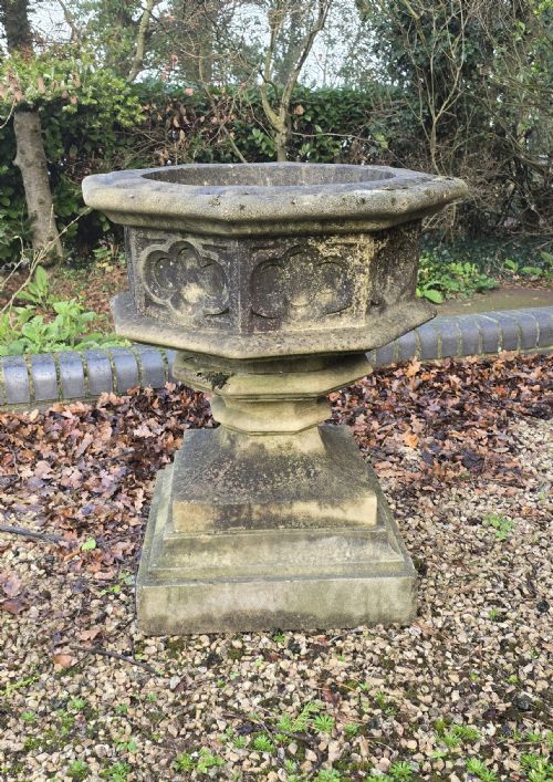 LARGE SEVEN SIDED WELL WEATHERED GARDEN URN - ADDITIONAL PHOTO 2