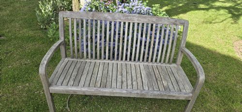 WELL WEATHERED SILVERED TEAK GARDEN BENCH - ADDITIONAL PHOTO 2