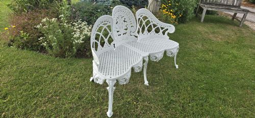 REFURBISHED GARDEN BENCH - ADDITIONAL PHOTO 5