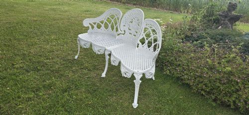 REFURBISHED GARDEN BENCH - ADDITIONAL PHOTO 10