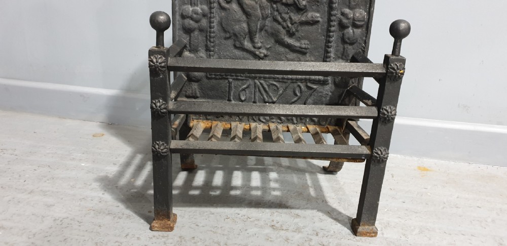 Superb Cast Iron Grate View VII