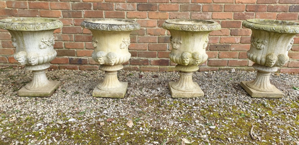 Set Four Garden Campana Planters View II