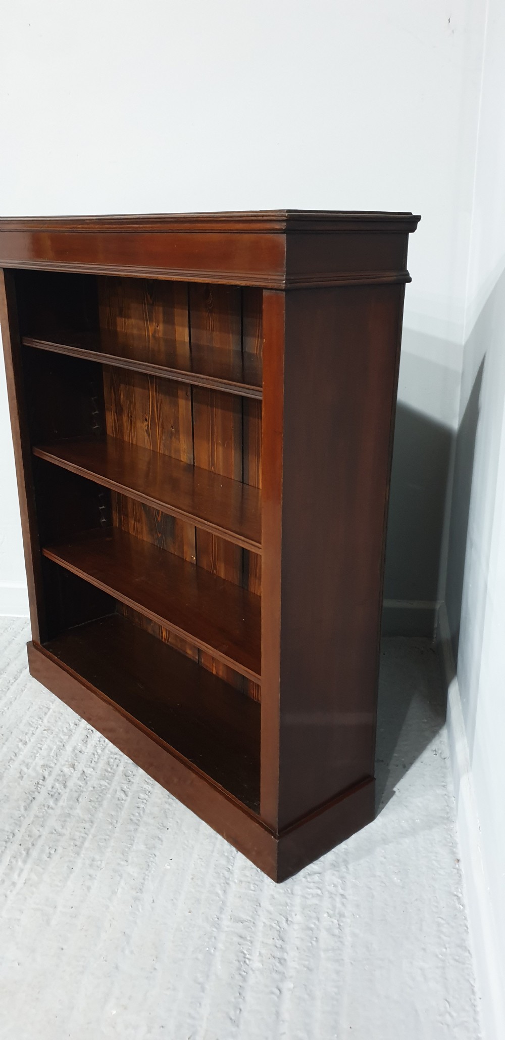 Victorian Mahogany Open Adjustable Library Bookcase View IV