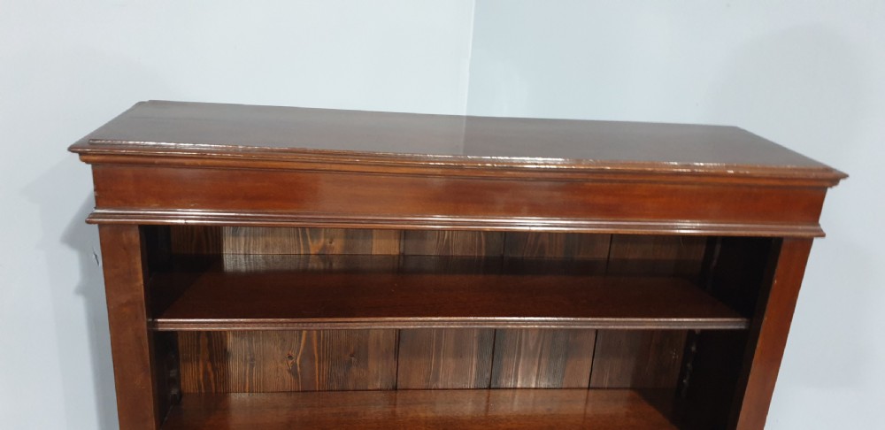 Victorian Mahogany Open Adjustable Library Bookcase View VII