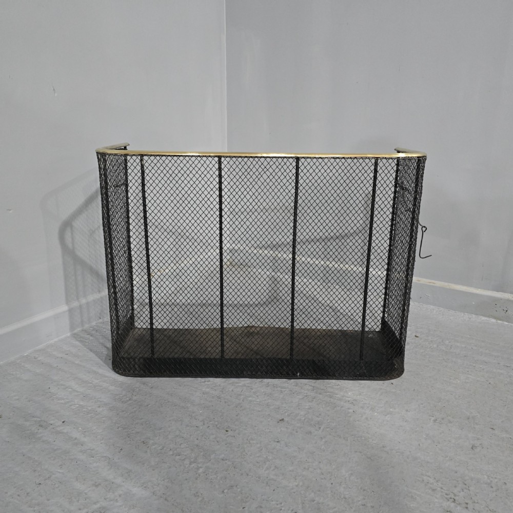 Good Regency Brass and Wire Nursery Fire Guard