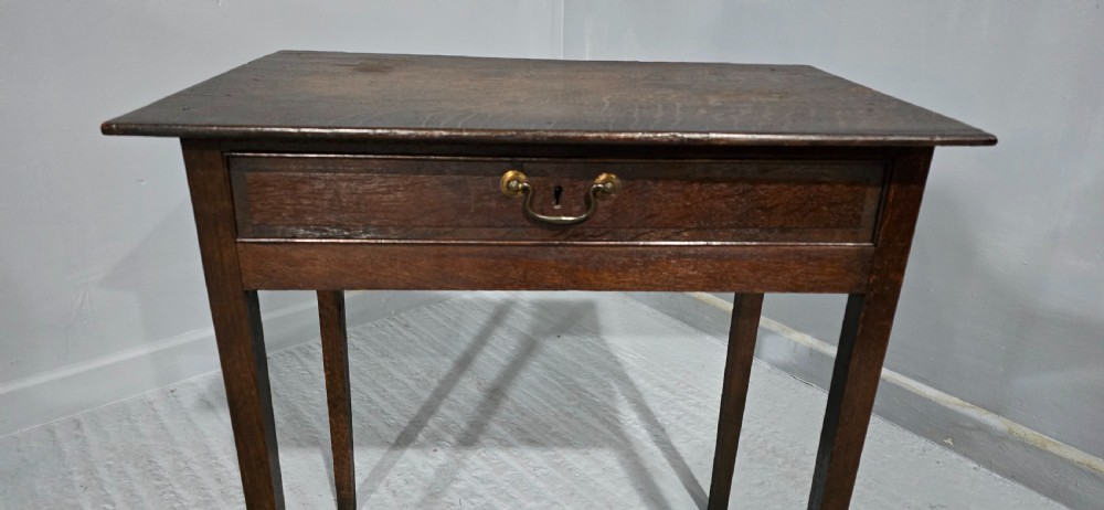 C18th Oak Sidetable View V