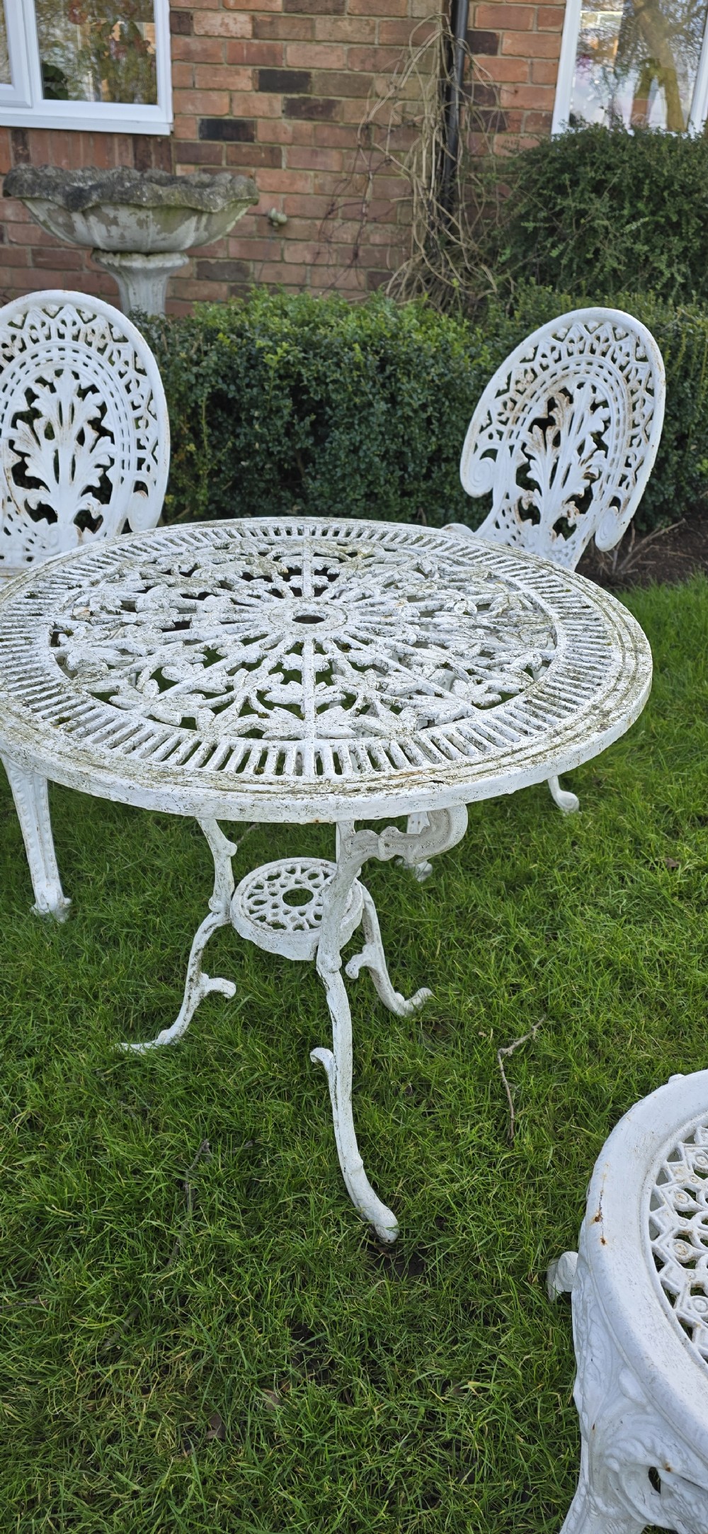 Excellent Quality Cast Iron  Patio Set View VIII