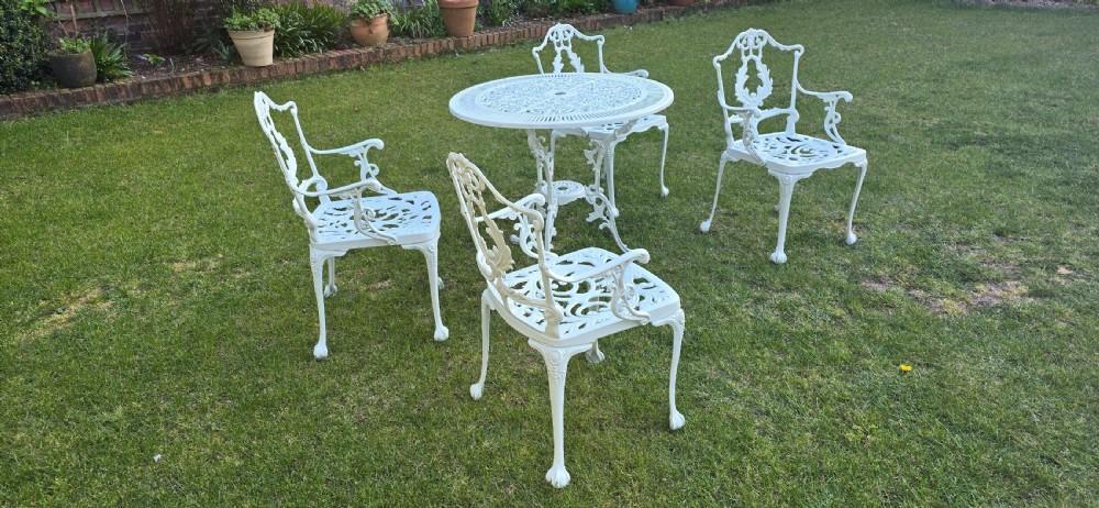 Superb Rare Refinished Patio Table & Four Chairs View VI