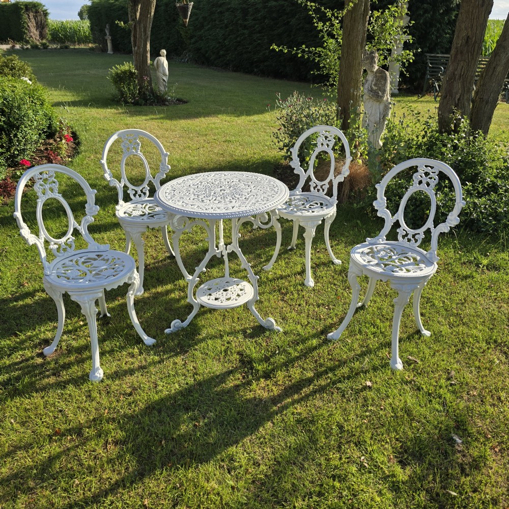 Super Vintage Conservatory Garden Table and Chairs