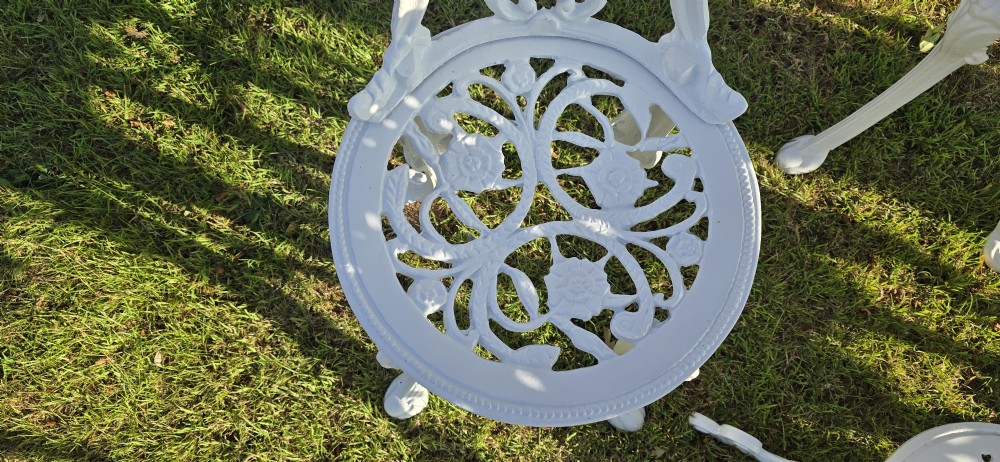 Super Vintage Conservatory Garden Table and Chairs View V