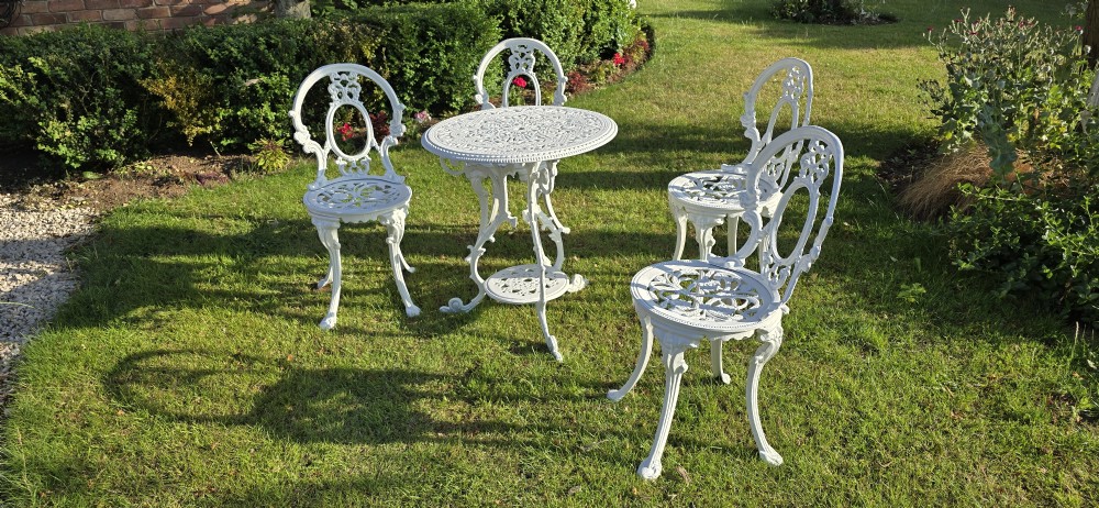 Super Vintage Conservatory Garden Table and Chairs View X