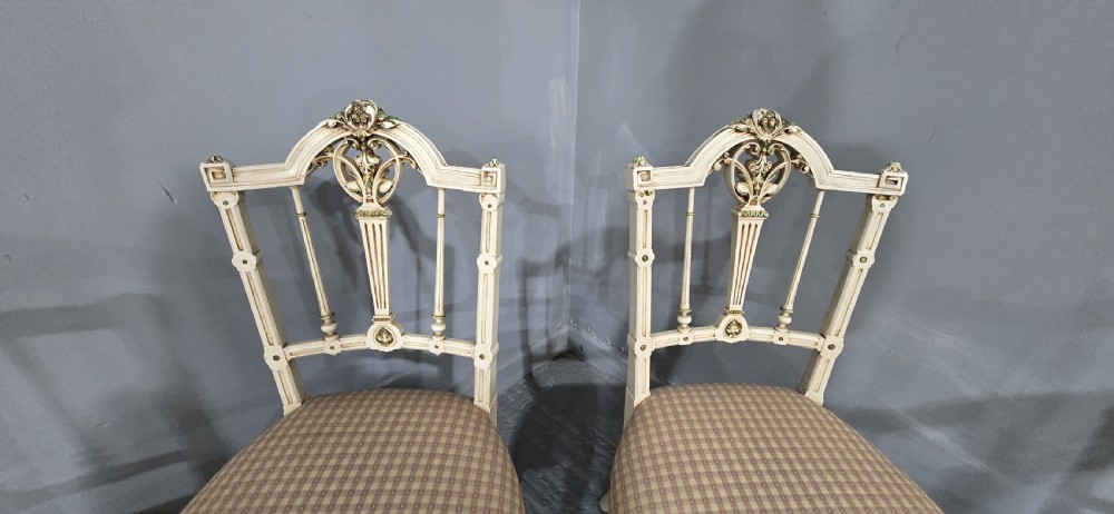 Good Set French Painted Dining Chairs View VII