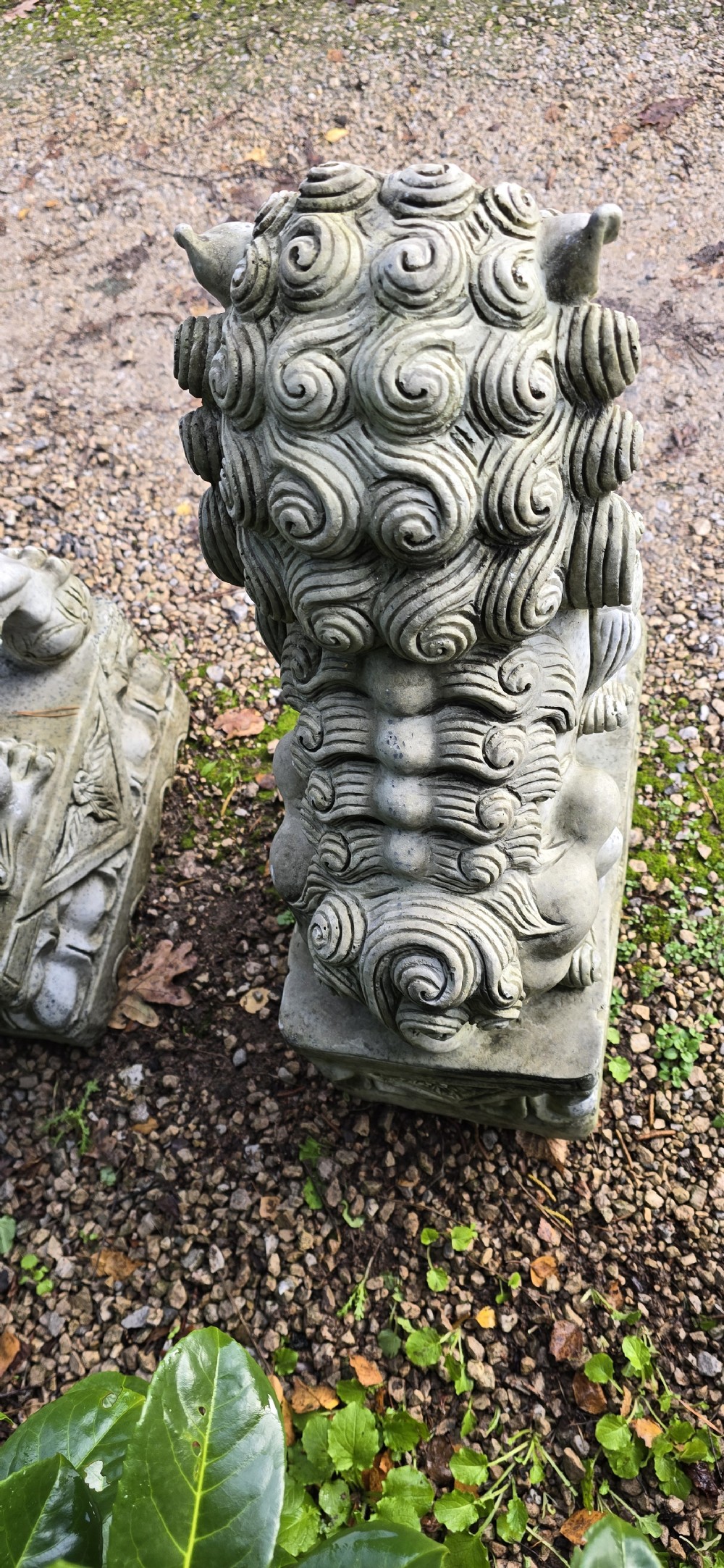 Large Pair Dogs of Foe View VII