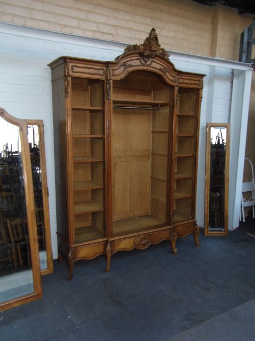 TRIPLE WALNUT FRENCH ARMOIRE - ADDITIONAL PHOTO 1