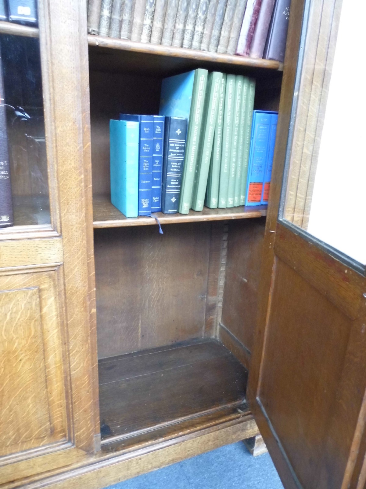  FRENCH OAK BOOKCASE WITH GLAZED DOORS AND PANELLED DOORS View V