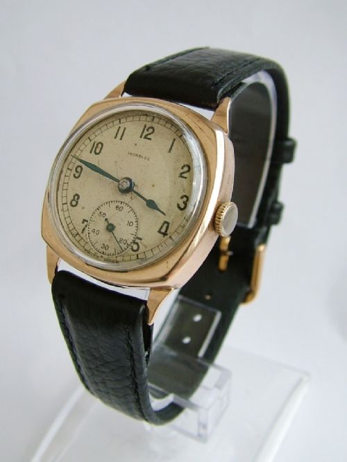 Gents Vintage 9ct Gold Cushion Cased Wrist Watch