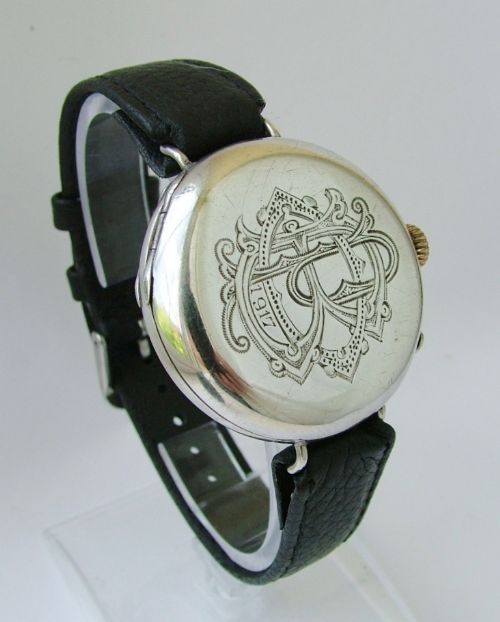 fig 1. 1917 WW1 silver Officer's full hunter trench watch