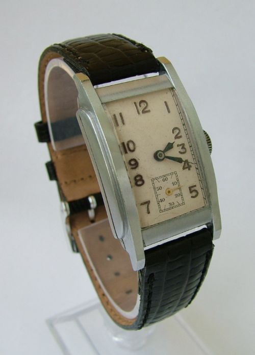 fig 1. Gents vintage 1930s wrist watch