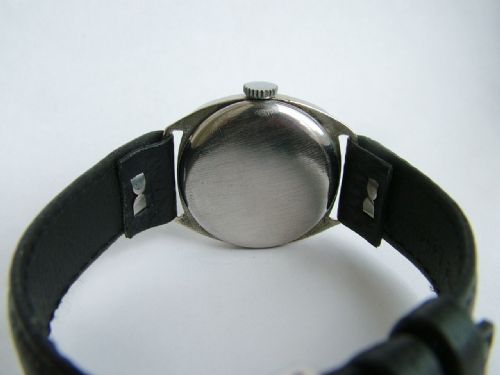 fig 2. Gents WW2 1940s Omega wrist watch