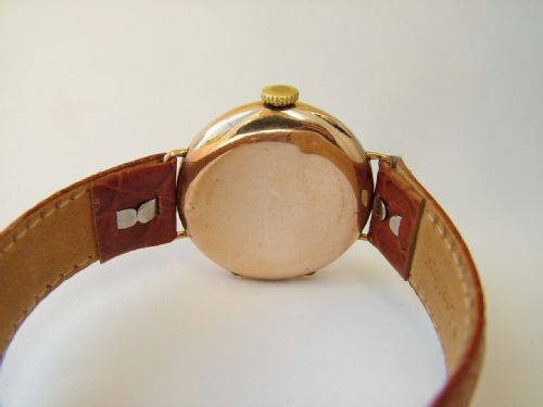 fig 2. Lady's 1927 9ct rose gold wrist watch