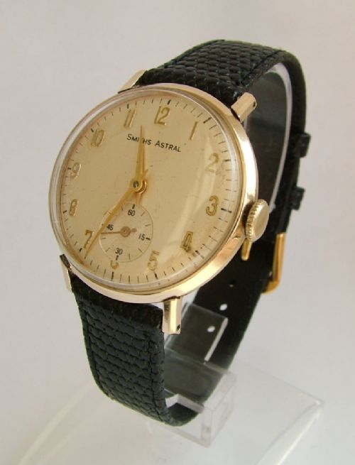Gents 1960s 9ct Gold Smiths Astral Wrist Watch