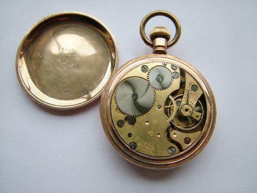 fig 1. Vintage 1920s gold plated Pinnacle pocket watch