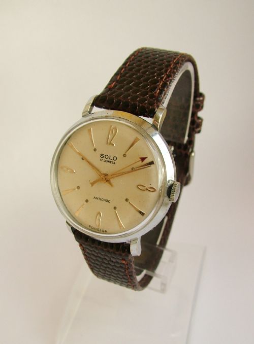 fig 1. Gents 1950s Solo hand winding wrist watch