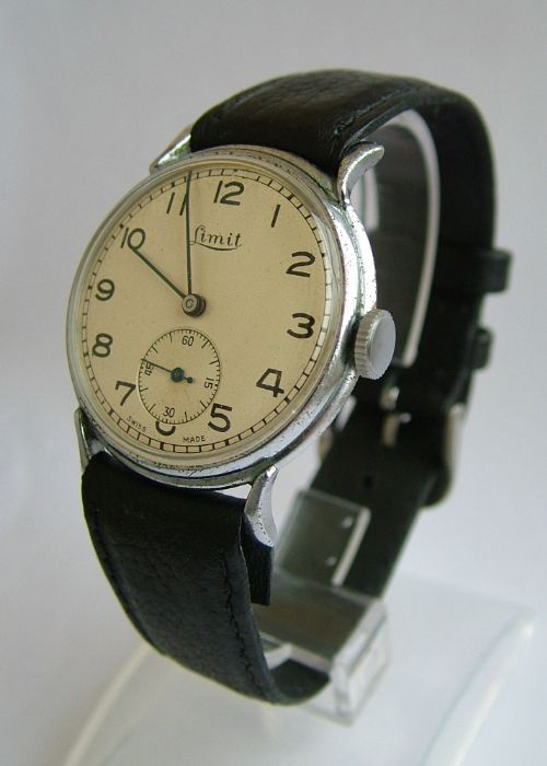 fig 1. Gents 1940s Limit hand winding wrist watch
