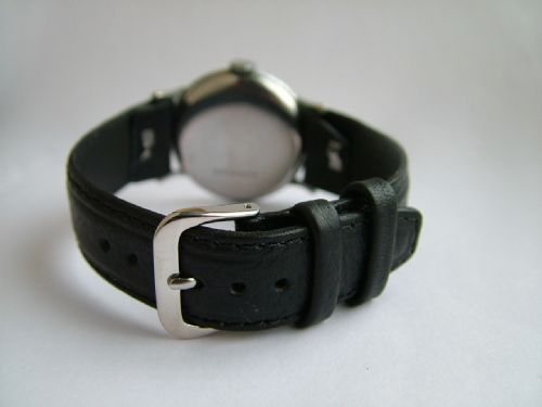 fig 2. Gents 1940s Limit hand winding wrist watch