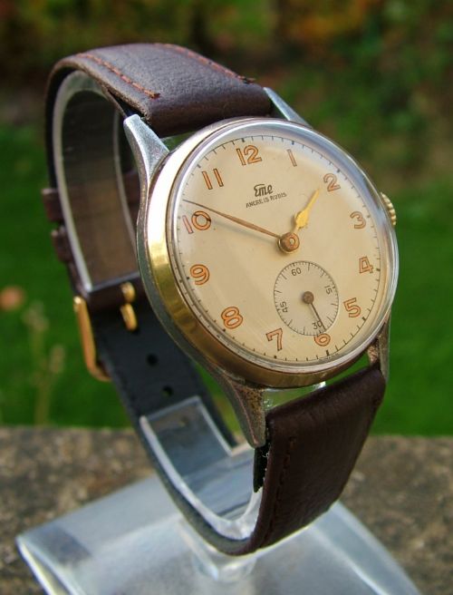 Vintage 1940s Eme Hand Winding Wrist Watch
