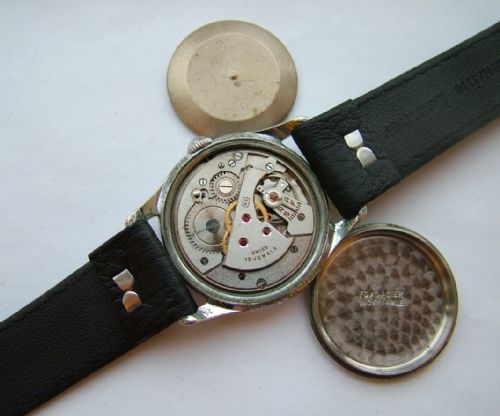 fig 2. Vintage 1940s gents Gebruder Veil of Zurich wrist watch
