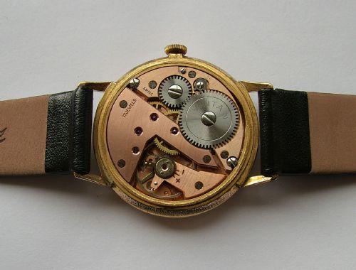 fig 2. Gents 1950s Vintan hand winding wrist watch