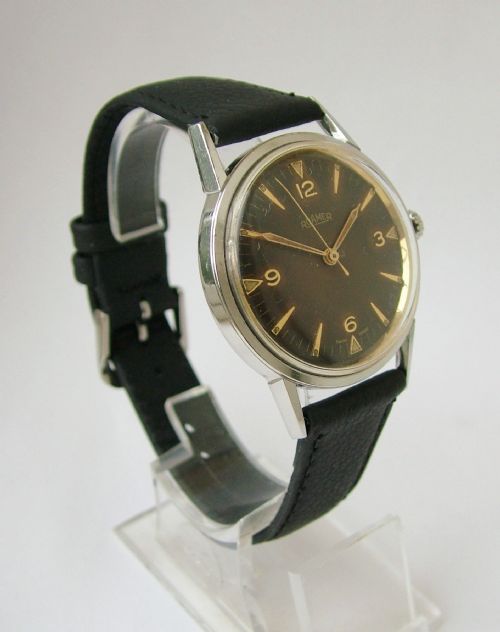 fig 1. Gents 1950s Roamer hand winding wrist watch