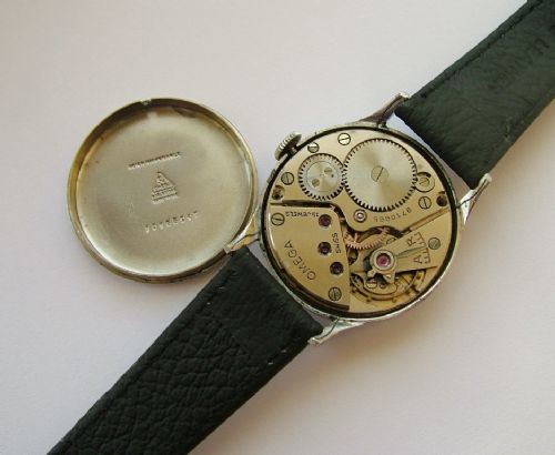 fig 2. Gents WW2 1940s Omega wrist watch