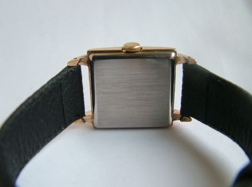 fig 2. Unusual 1950s Smiths De Luxe wrist watch