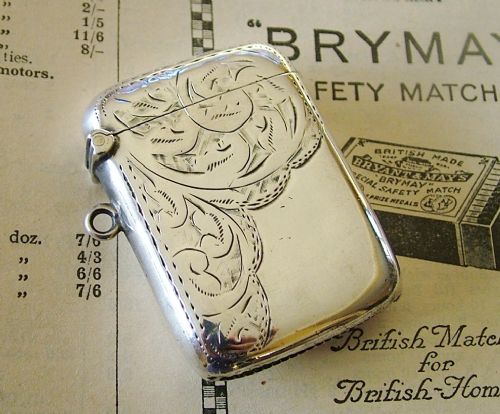 Edwardian 1907 Silver Vesta, W J Myatt & Co