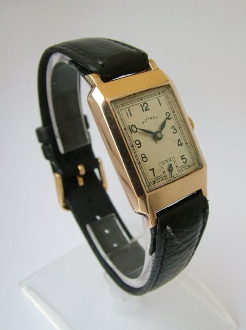 fig 1. Vintage 1938 9ct gold Rotary hand winding wrist watch