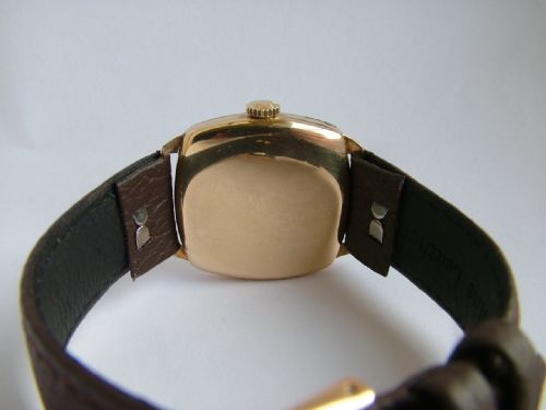 fig 2. Gents 9 carat gold Longines wrist watch, 1941