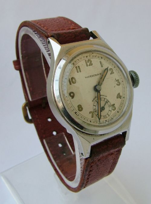 fig 1. Vintage 1940s Swiss hand winding wrist watch