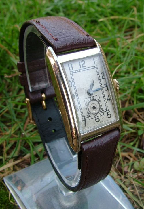 fig 1. Gents 9ct rose gold & white gold Art Deco watch