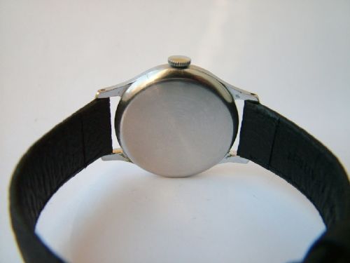 fig 2. Gents 1940s Smiths Astral wrist watch