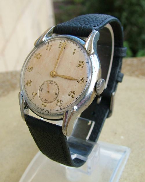 Gents 1950s Wrist Watch with Stylish Lugs