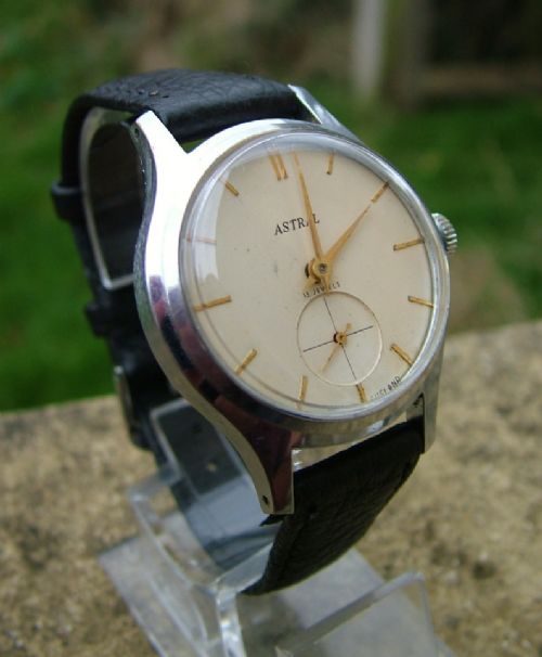 fig 1. Vintage gents 1950s Smiths Astral wrist watch