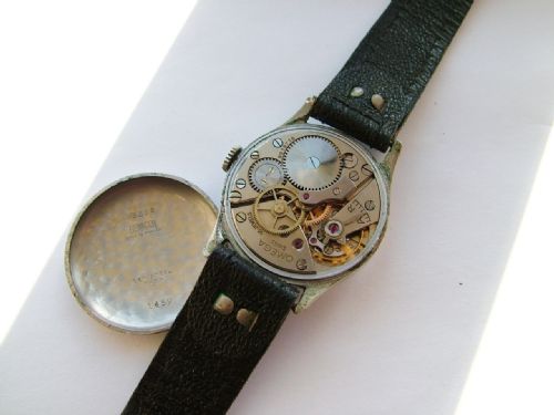 fig 2. Gents WW2 Omega wrist watch, c1943