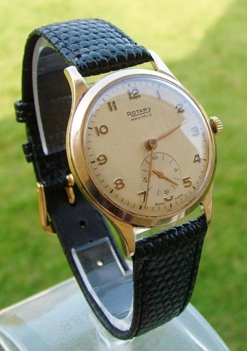 fig 1. Gents 9ct gold Rotary Maximus wrist watch, 1952