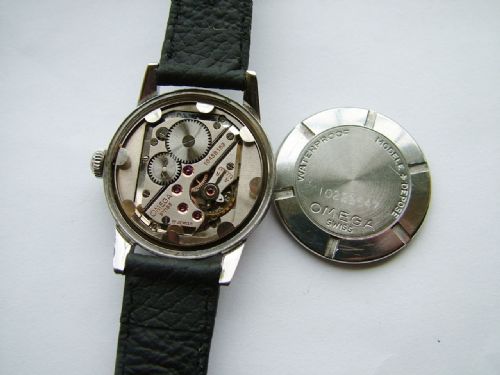 fig 2. Gents 1940s Omega wrist watch