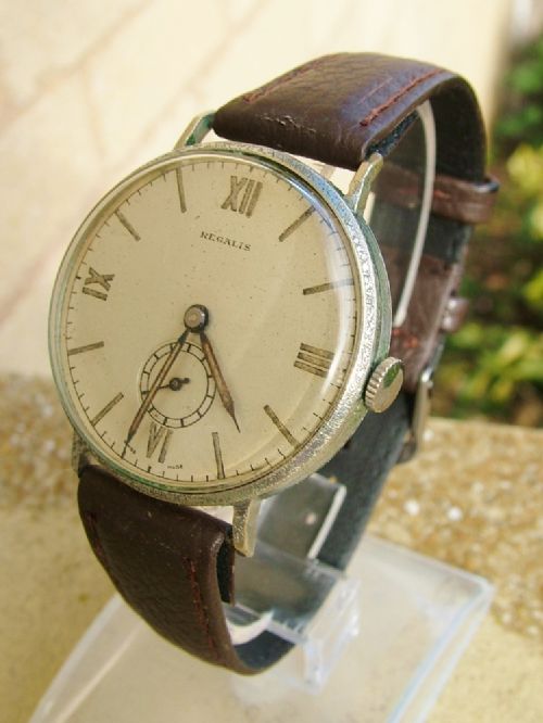 Gents 1940s Regalis Wrist Watch